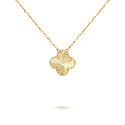 Four-Leaf Clover Necklace Lavish - Gold